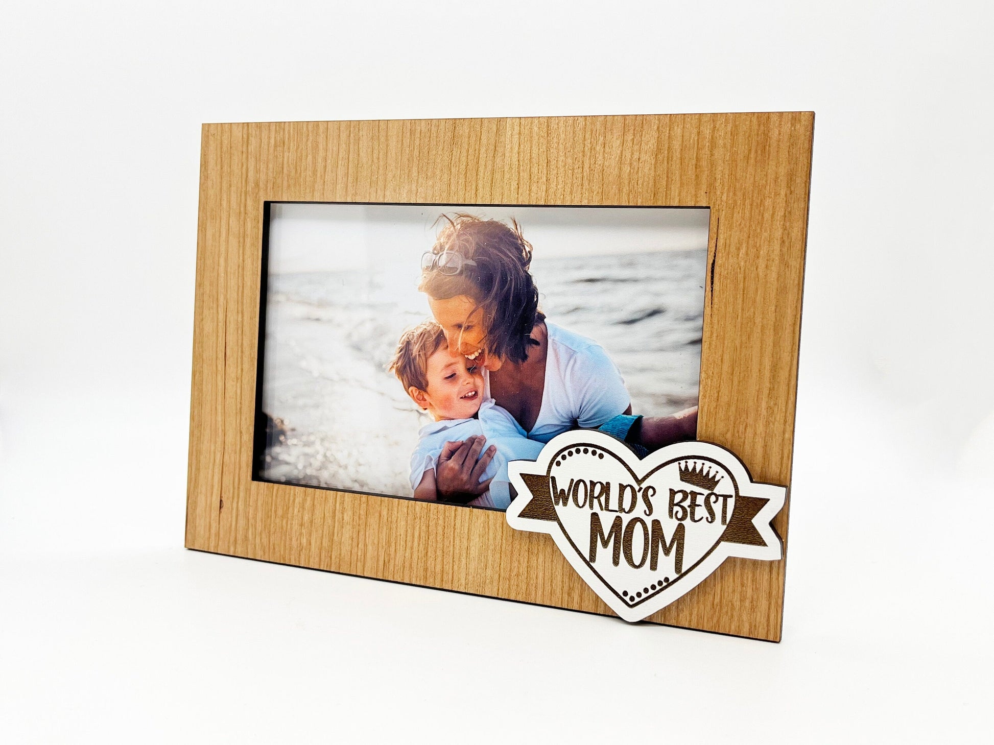 World's Best Mom Photo Frame - Wood Picture Frame, Wooden Frame, Wood Frame, Photo Frame, Mother's Day, Wedding Décor, Home Décor