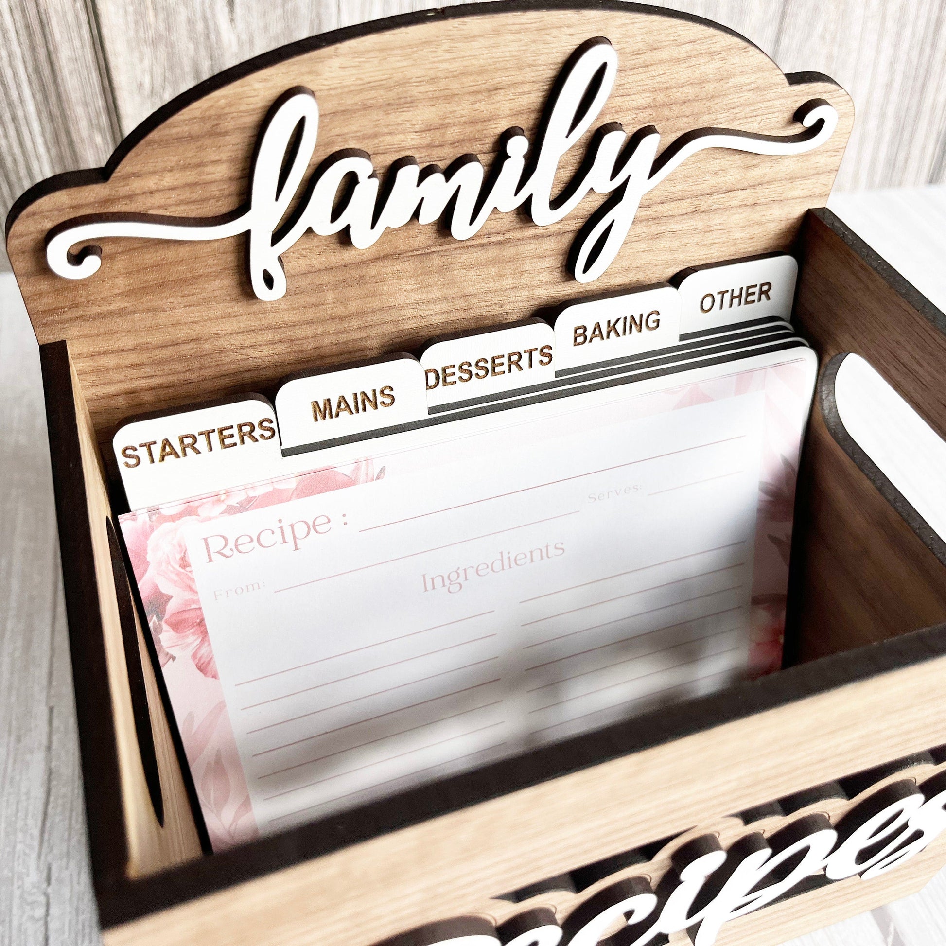 Wooden Recipe Box - Family Recipe Box, 4 x 6 Recipe Box, Wood Recipe Box with Dividers, Kitchen Decor, Home Decor, Wedding, Bridal Shower