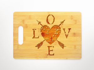 love-heart-arrows-cutting-board