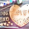 floral-heart-valentines-day-sign